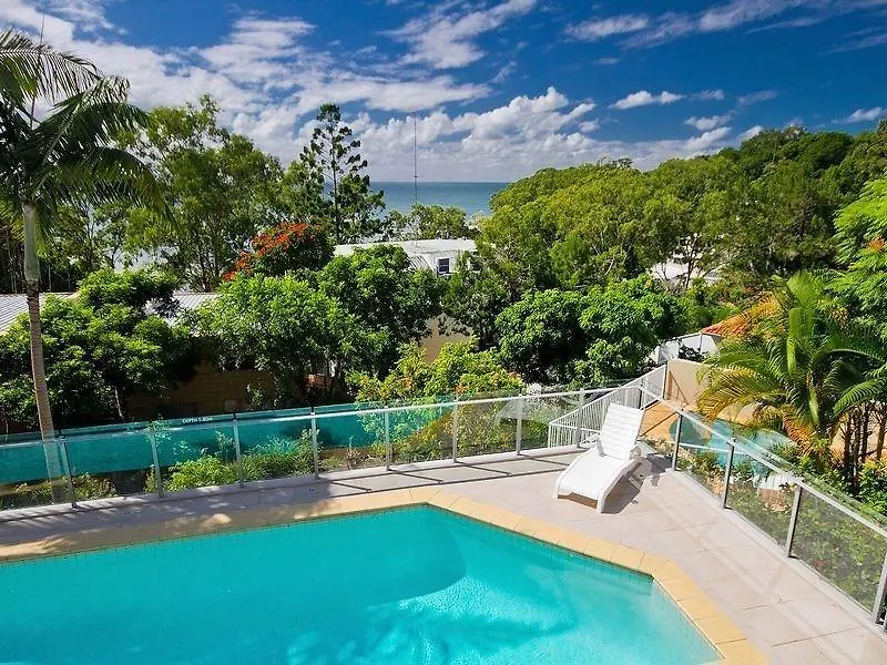 Courtyard Charm, Ocean Views, Little Cove Holiday home Noosa Heads